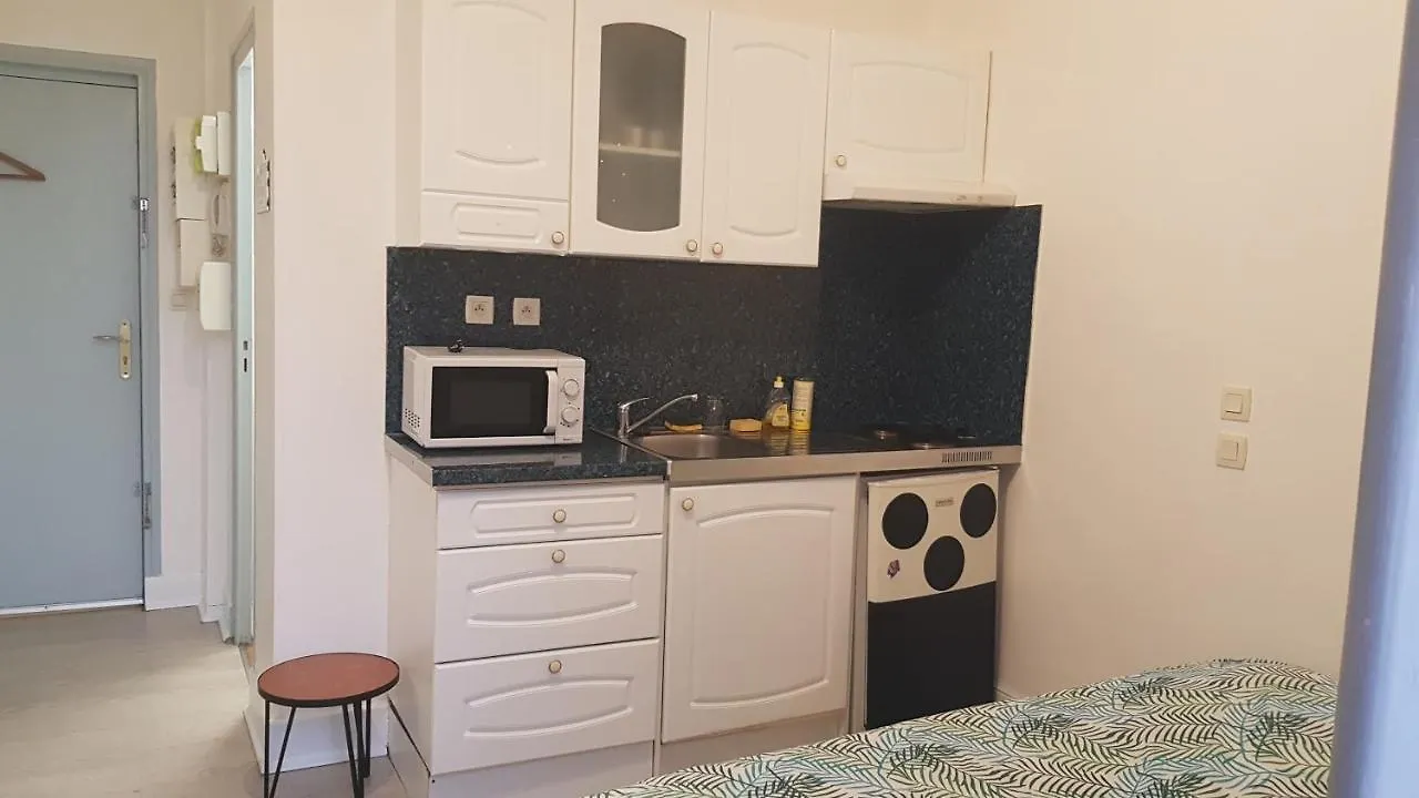 Studio Lourdes Centre Ville Apartment