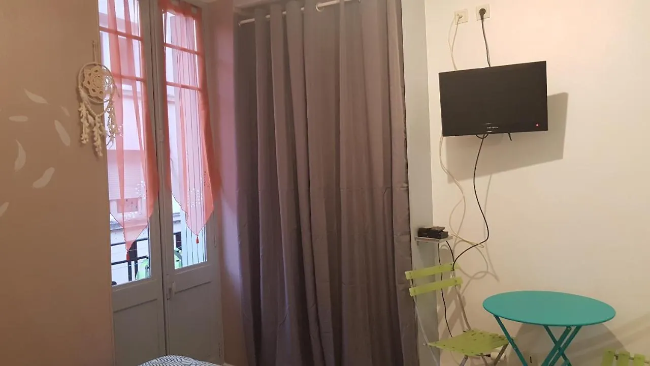 Studio Lourdes Centre Ville Apartment
