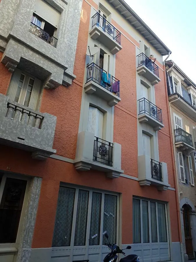 Studio Lourdes Centre Ville Apartment